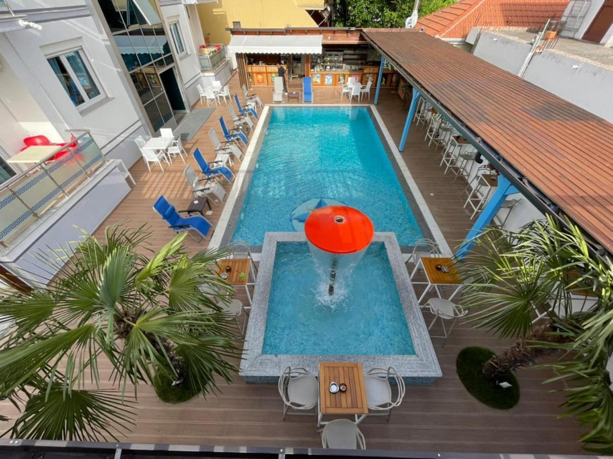 Brian Hotel Velipoje Exterior photo