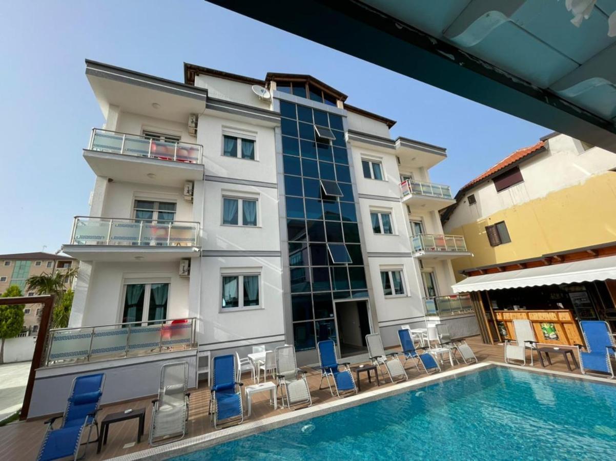 Brian Hotel Velipoje Exterior photo
